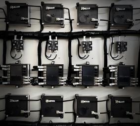 The differences between GGD and MNS in low-voltage switchgear equipment.